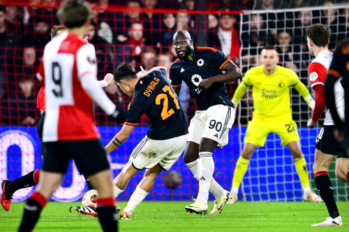 Roma-Feyenoord dove vederla? TV8, Sky, Dazn o Mediaset? Tv-streaming news Roma-Feyenoord dove vederla? TV8, Sky, Dazn o Mediaset? Tv-streaming news