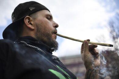 Germania, dal Bundestag ok alla legalizzazione parziale della cannabis