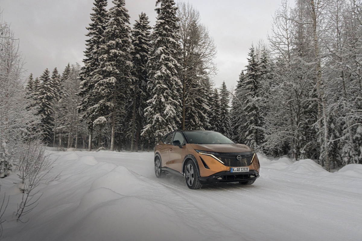 Nissan e-4ORCE: avventura invernale sui ghiacci finlandesi
