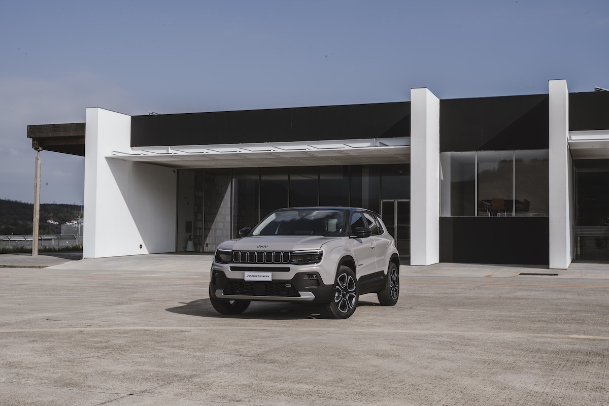 Nuova Jeep Avenger, l’elettrico che non ti aspetti