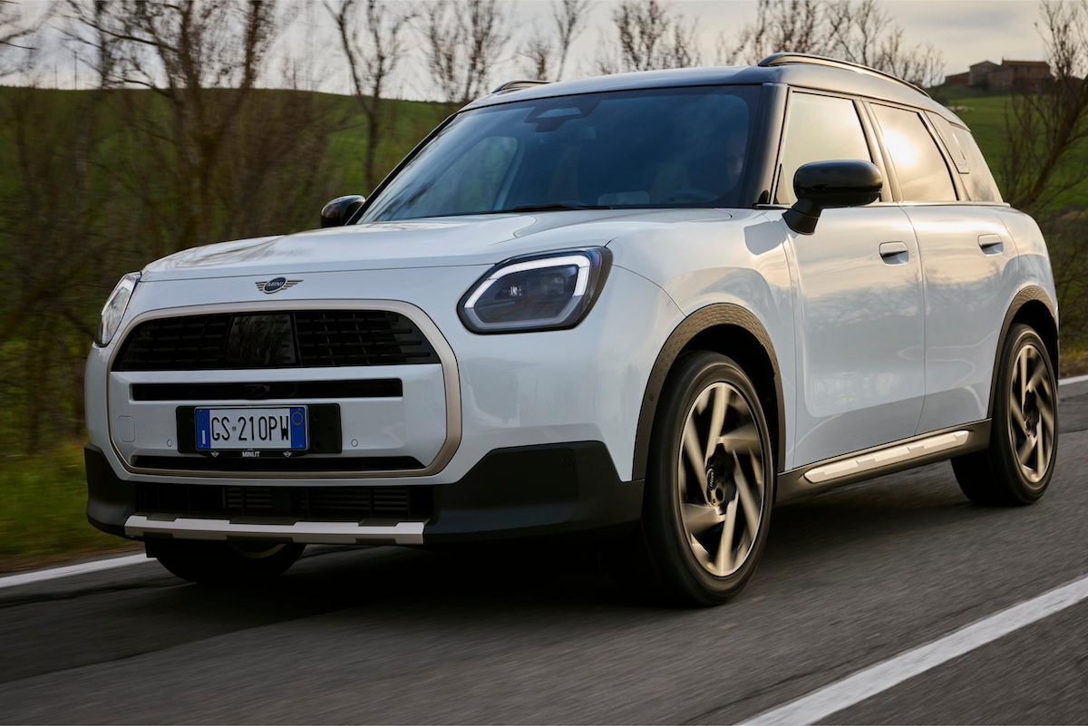 Con la Nuova MINI Countryman C: tra le colline del Chianti Con la Nuova MINI Countryman C: tra le colline del Chianti