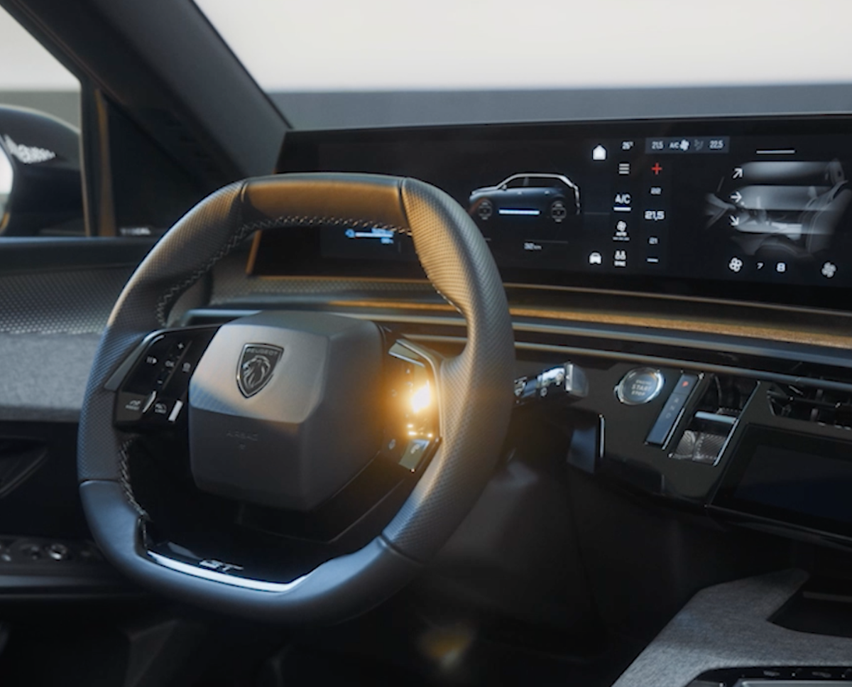 Rivoluzione in casa PEUGEOT: arriva il Nuovo E-5008 Rivoluzione in casa PEUGEOT: arriva il Nuovo E-5008