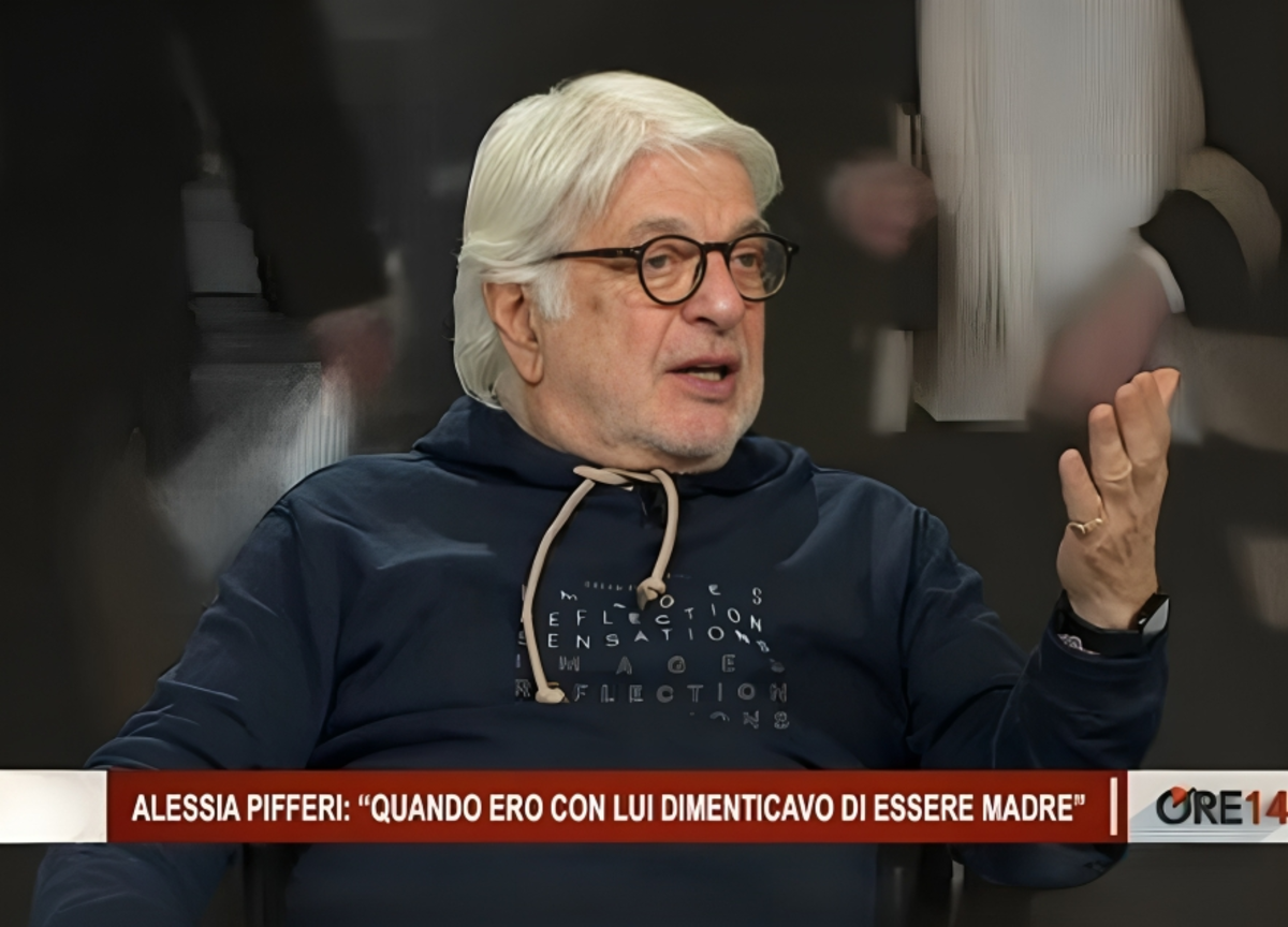 Ore 14, bimba morta di stenti: povera Pifferi in mano a tanti pifferai Ore 14, bimba morta di stenti: povera Pifferi in mano a tanti pifferai