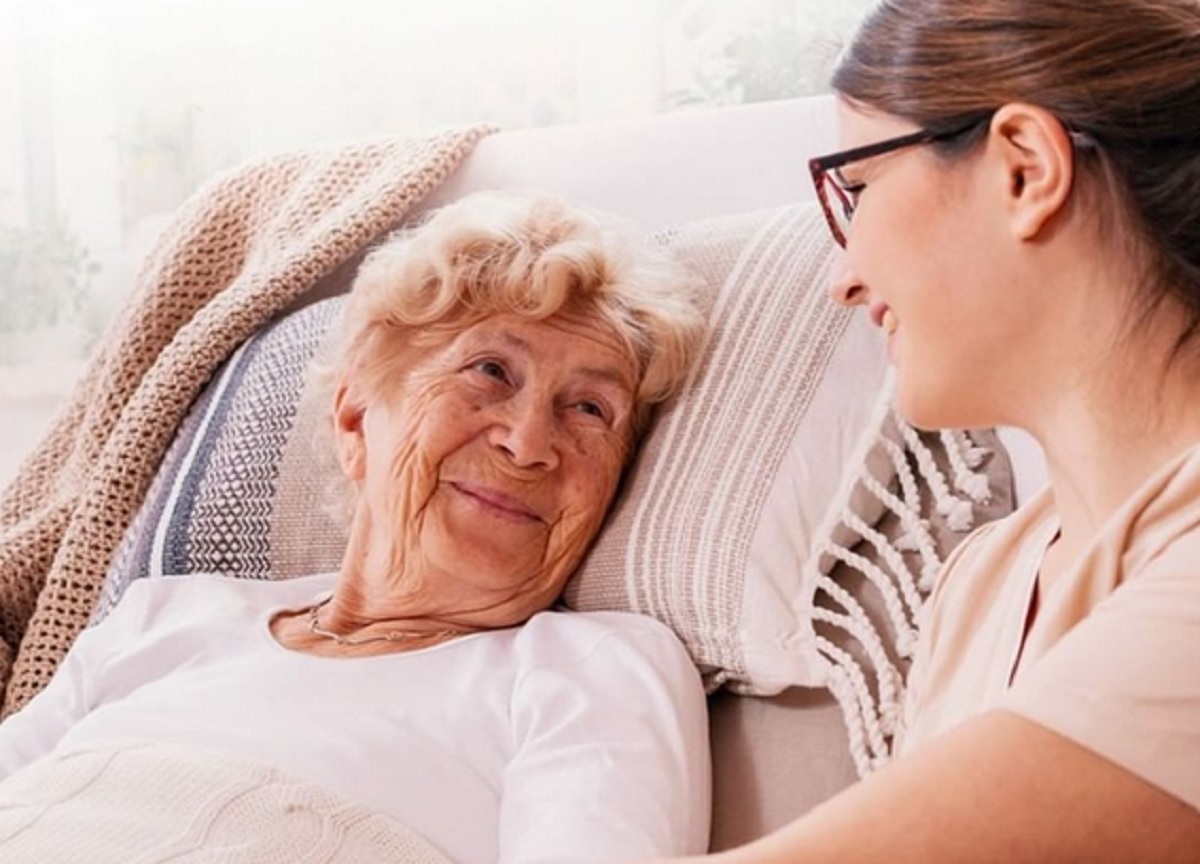 Family care, badanti: +17% di assunzioni nel 2023 Family care, badanti: +17% di assunzioni nel 2023