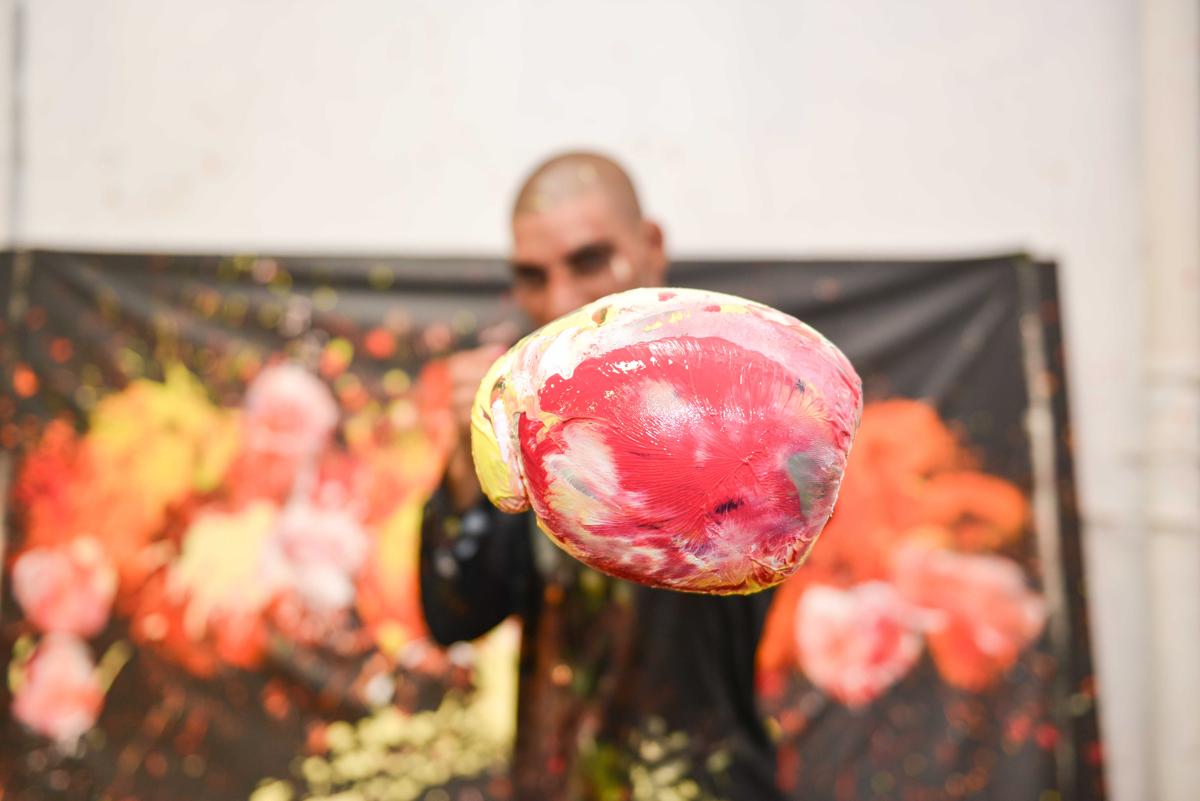 Breaking Through di Omar Hassan, lo spettacolo di sport e arte ad (un)fair