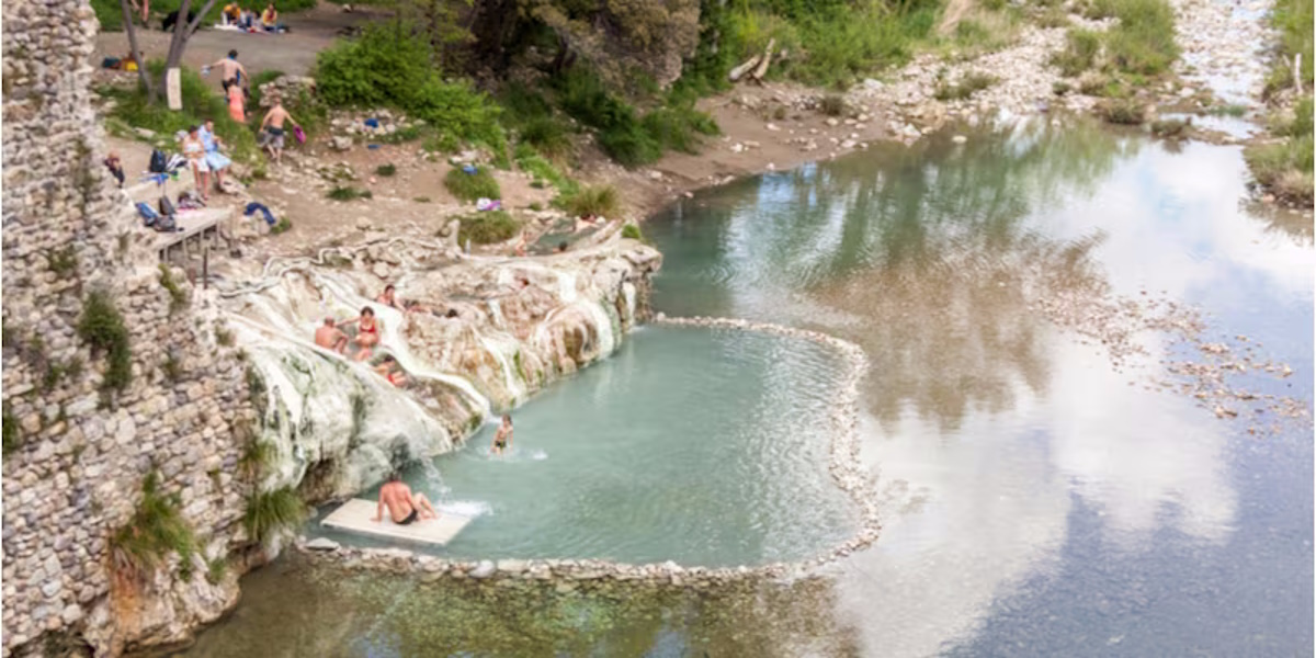 Da Saturnia allo Specchio di Venere, ecco le migliori terme in Italia