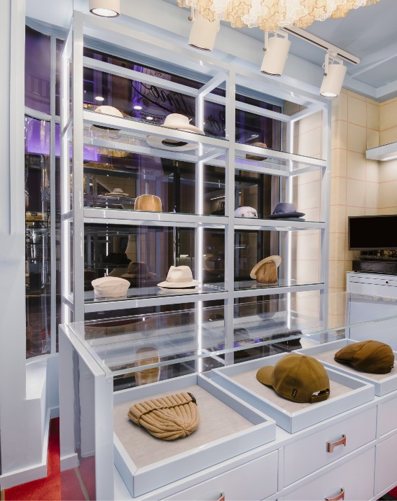 Galleria foto 'Borsalino, nuova apertura a Londra nel centro commerciale Burlington Arcade' - foto 4