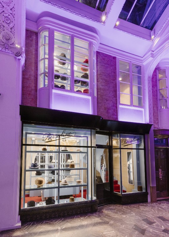 Borsalino, nuova apertura a Londra nel centro commerciale Burlington Arcade Borsalino, nuova apertura a Londra nel centro commerciale Burlington Arcade