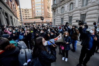 Milano, liceo Bottoni occupato. Gli studenti in protesta contro il governo