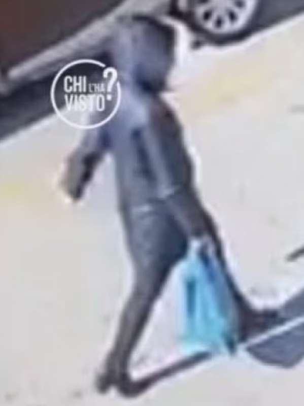 Antonella Di Massa, gli inviati di “Chi l’ha visto?” ritrovano il cadavere Antonella Di Massa, gli inviati di “Chi l’ha visto?” ritrovano il cadavere