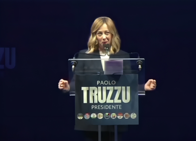 Meloni “costretta” a candidarsi alle Europee. “Salvini si dissocerà sempre”