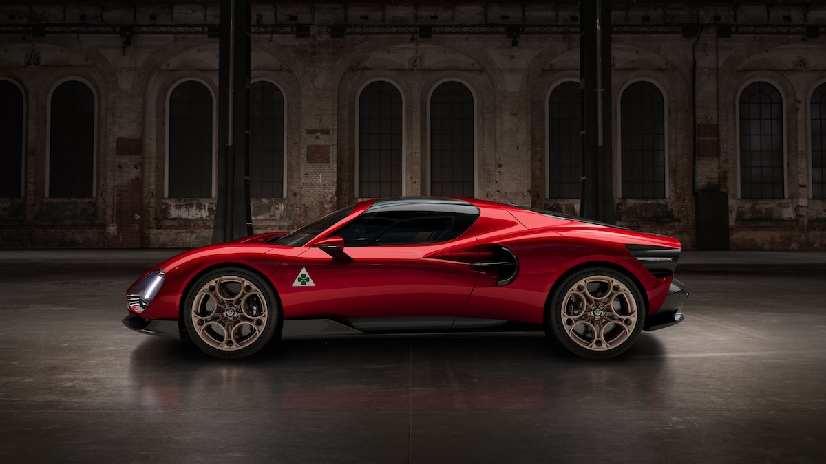 Alfa Romeo celebra il primo 33 Stradale Day Alfa Romeo celebra il primo 33 Stradale Day