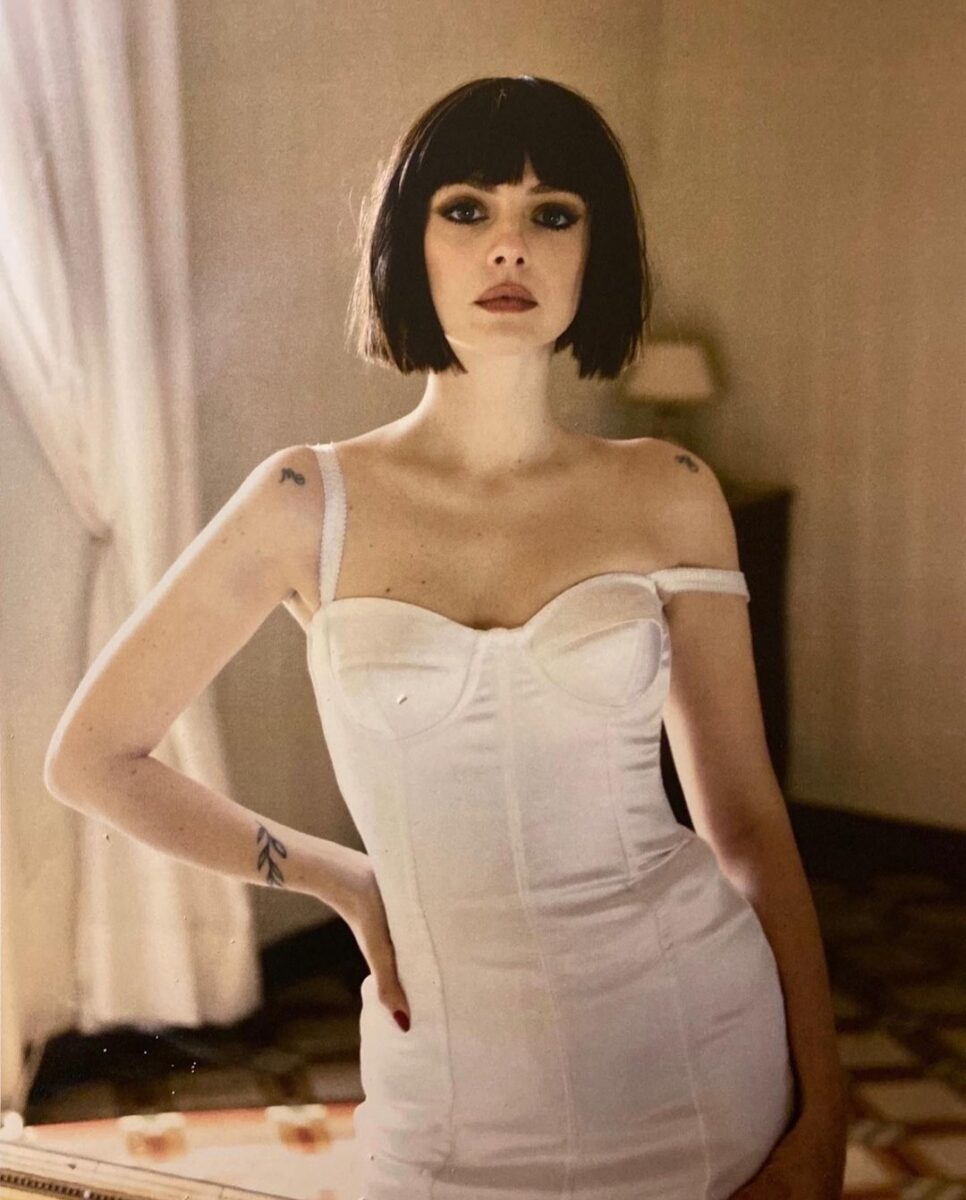 “Qual è la tua posizione preferita?”, la risposta di Annalisa è virale “Qual è la tua posizione preferita?”, la risposta di Annalisa è virale