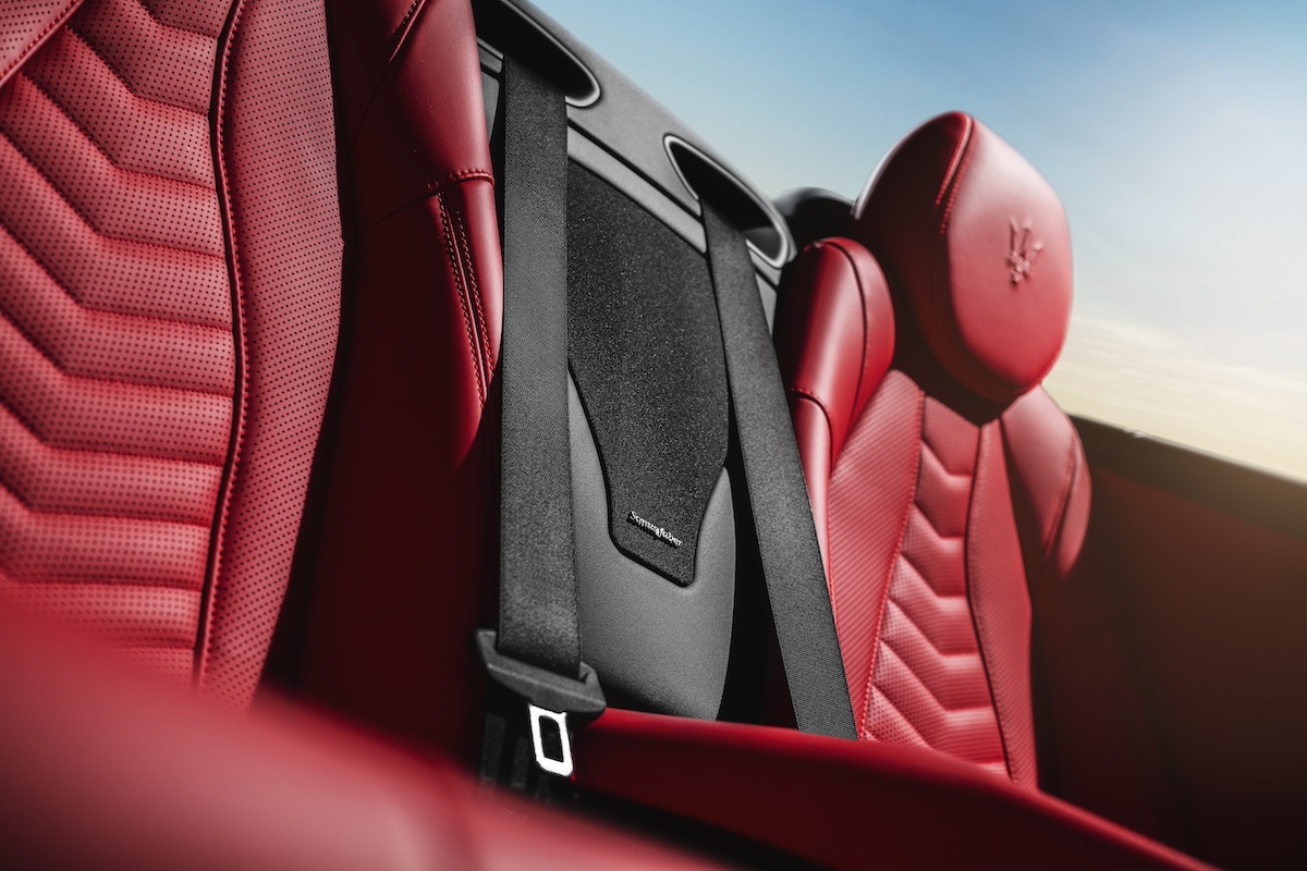 Maserati GranCabrio: lusso e prestazioni nella nuova convertibile del Tridente