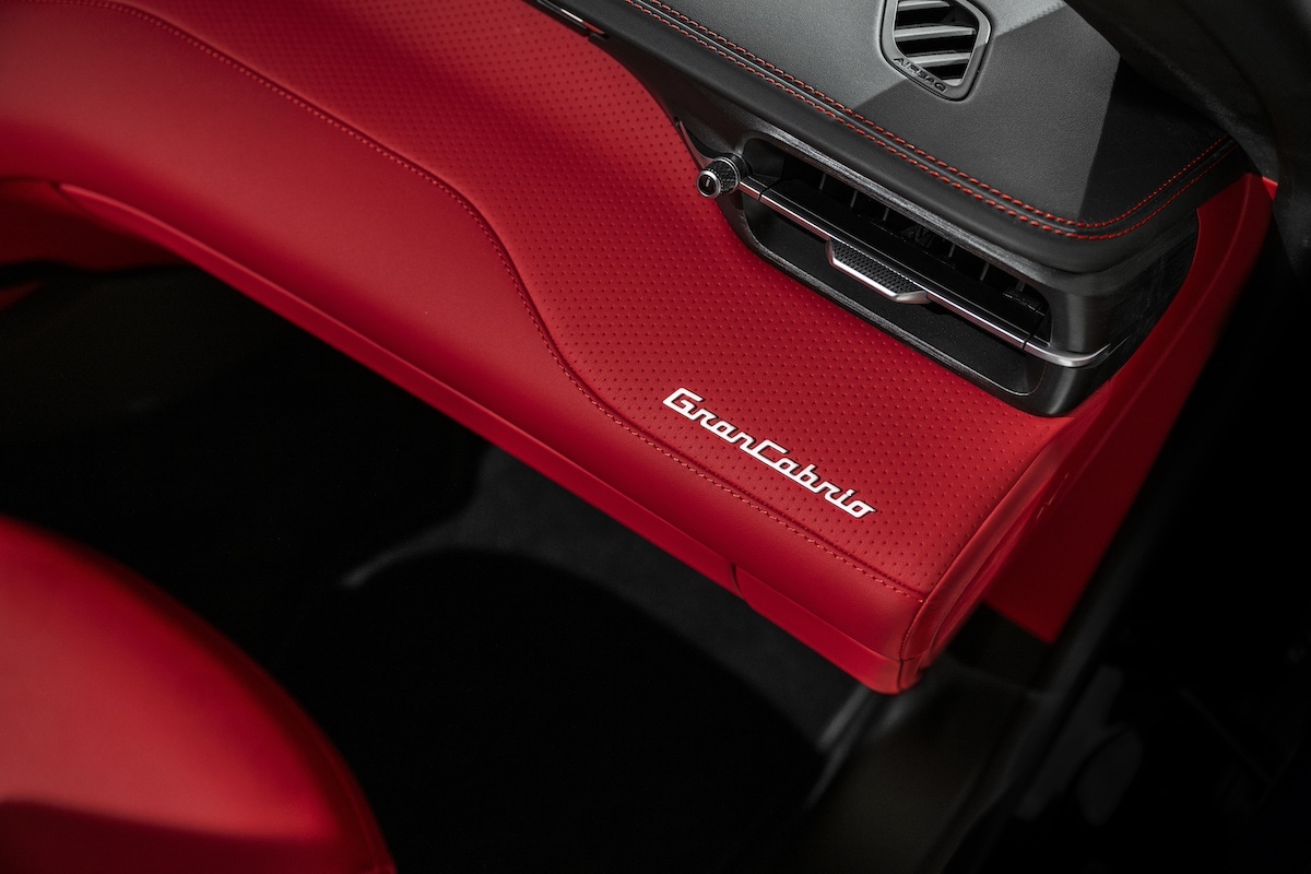 Maserati GranCabrio: lusso e prestazioni nella nuova convertibile del Tridente