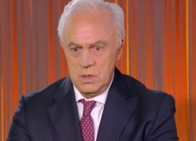 Crozza/Piantedosi a Vespa:”Tutti bravi a fare domande scomode, ma pochi sanno annuire come lei…”