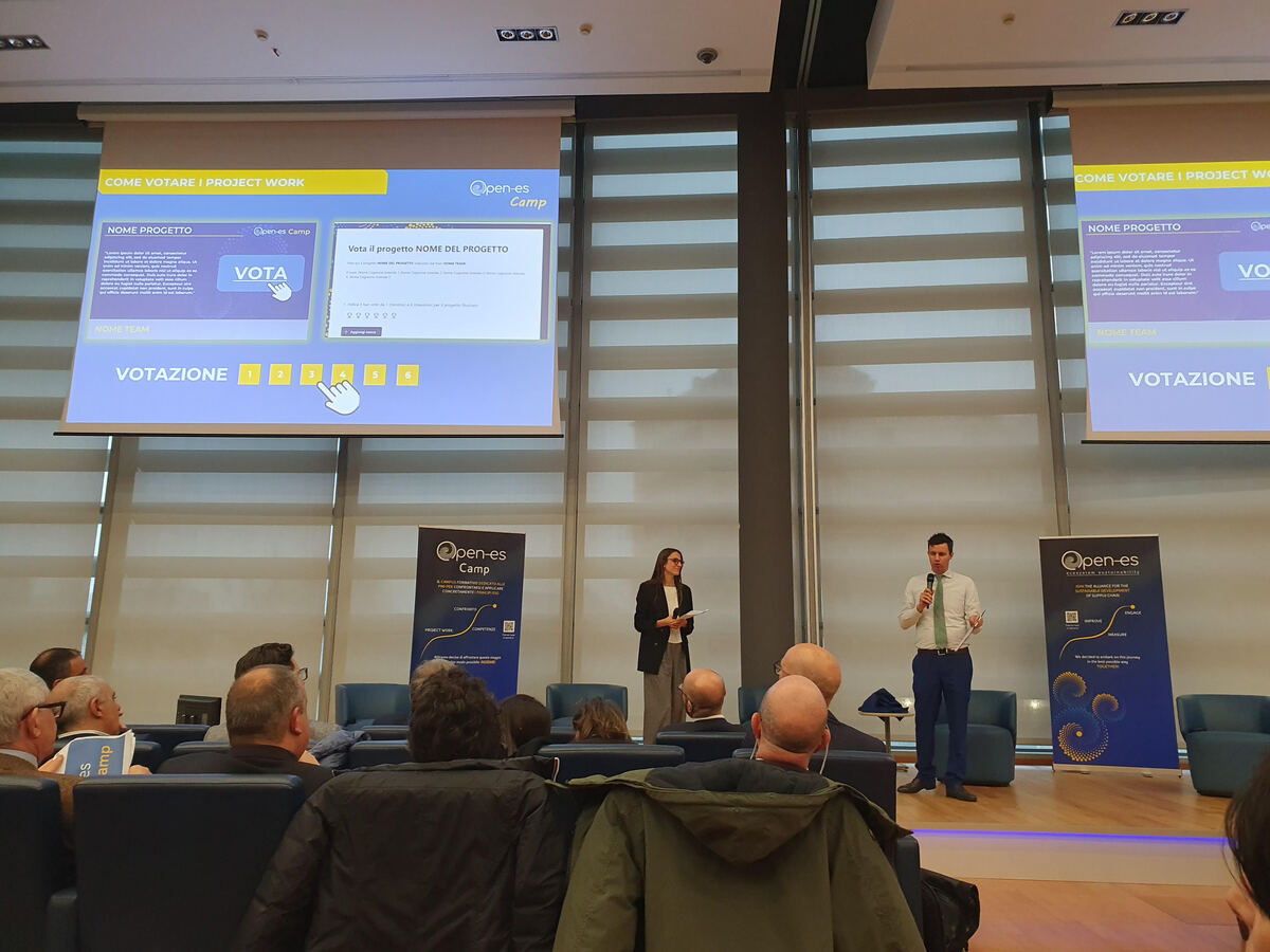 KPMG, conclusa la I edizione di Open-es Camp KPMG, conclusa la I edizione di Open-es Camp