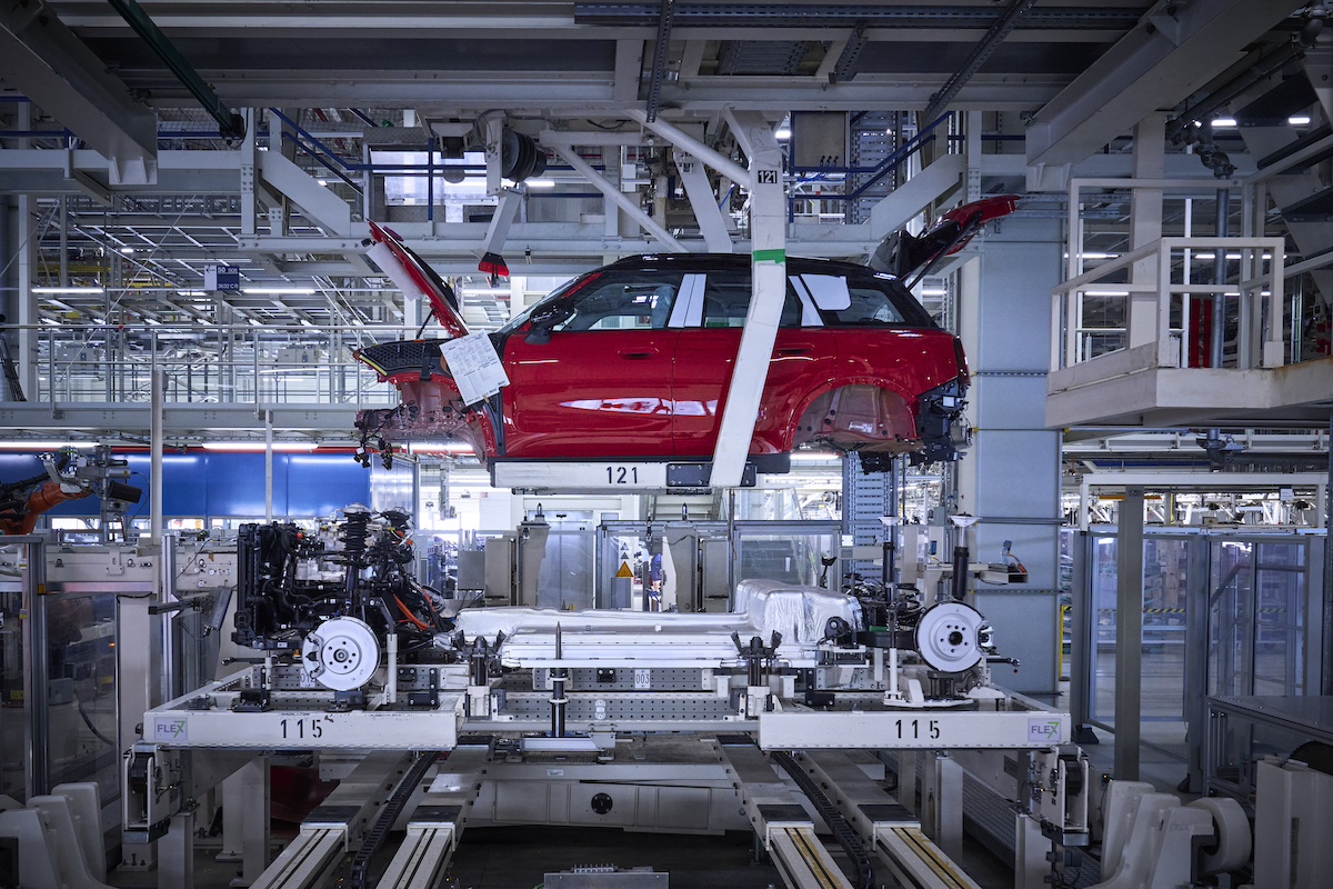 Avviata la produzione di MINI Countryman Electric nello stabilimento di Lipsia