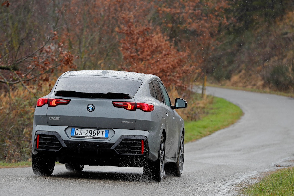 La Nuova BMW X2: evoluzione rivoluzionaria nel mondo dei SAC compatti La Nuova BMW X2: evoluzione rivoluzionaria nel mondo dei SAC compatti