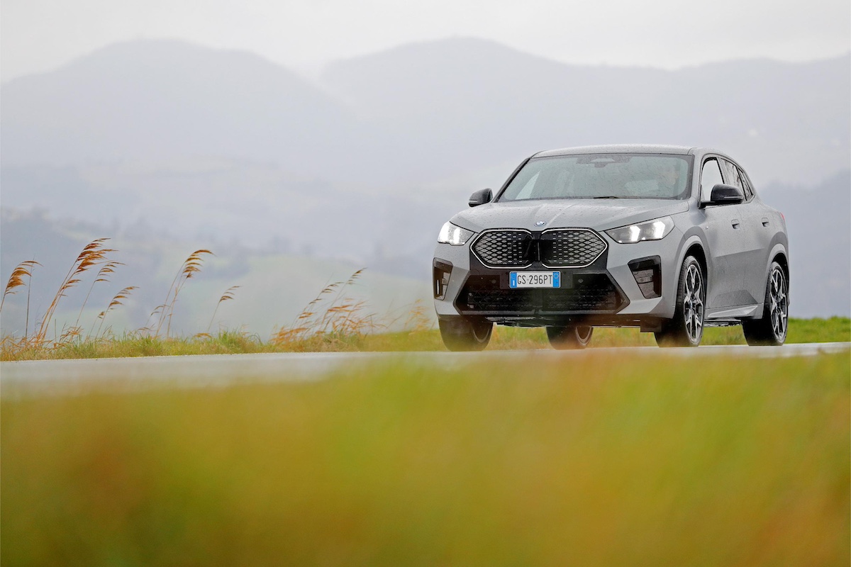 La Nuova BMW X2: evoluzione rivoluzionaria nel mondo dei SAC compatti La Nuova BMW X2: evoluzione rivoluzionaria nel mondo dei SAC compatti