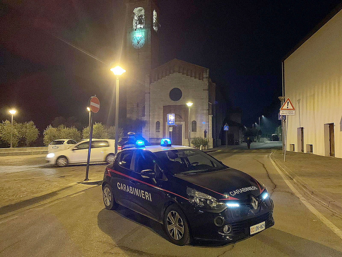 Violenza sessuale al Pigneto, buttata a terra e palpeggiata da un nordafricano