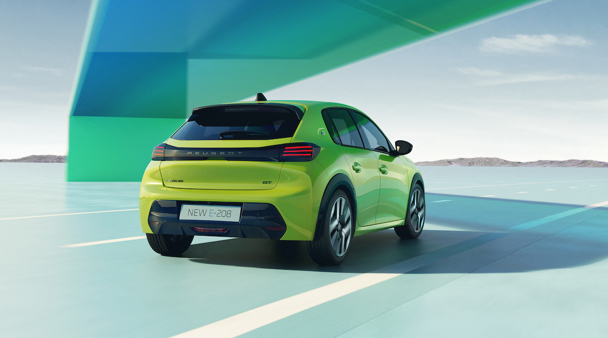 PEUGEOT in febbraio crescono le vendite del 37% PEUGEOT in febbraio crescono le vendite del 37%