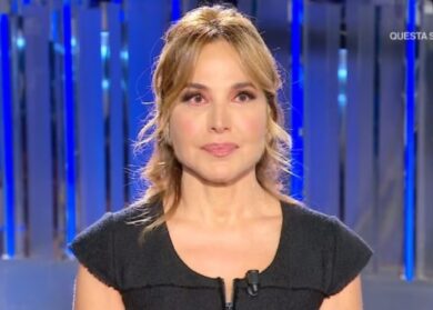 Barbara D’Urso poco grata a Mediaset: ritorno amaro in tv della conduttrice