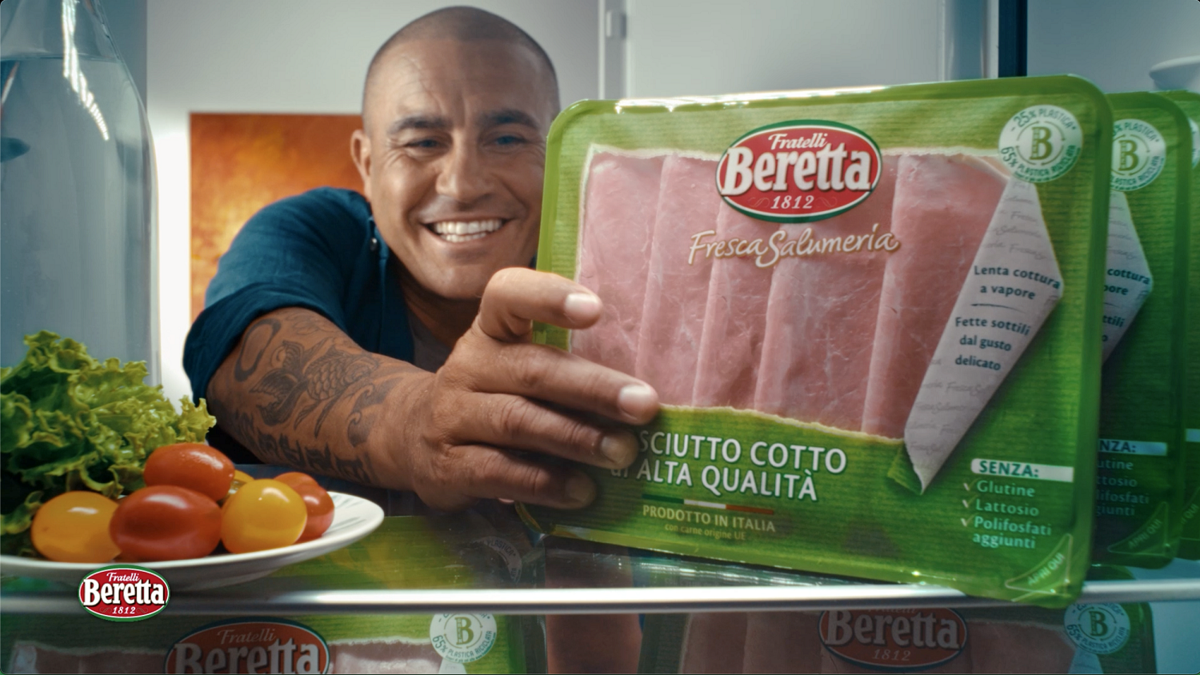 Fratelli Beretta lancia il concorso “Campione a Tavola – Vinci con Cannavaro” Fratelli Beretta lancia il concorso “Campione a Tavola – Vinci con Cannavaro”