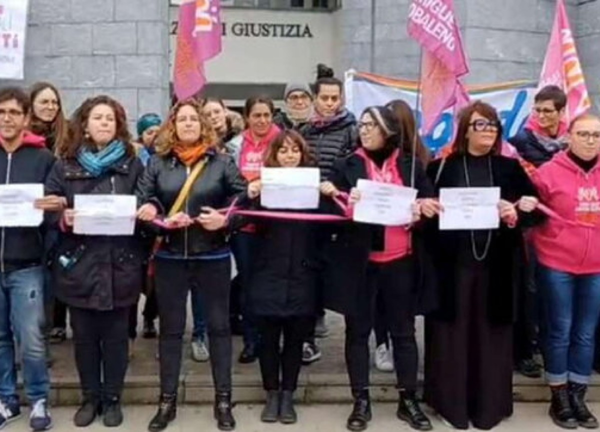 Mamme arcobaleno, il tribunale: “Gli atti di nascita non si cancellano” Mamme arcobaleno, il tribunale: “Gli atti di nascita non si cancellano”