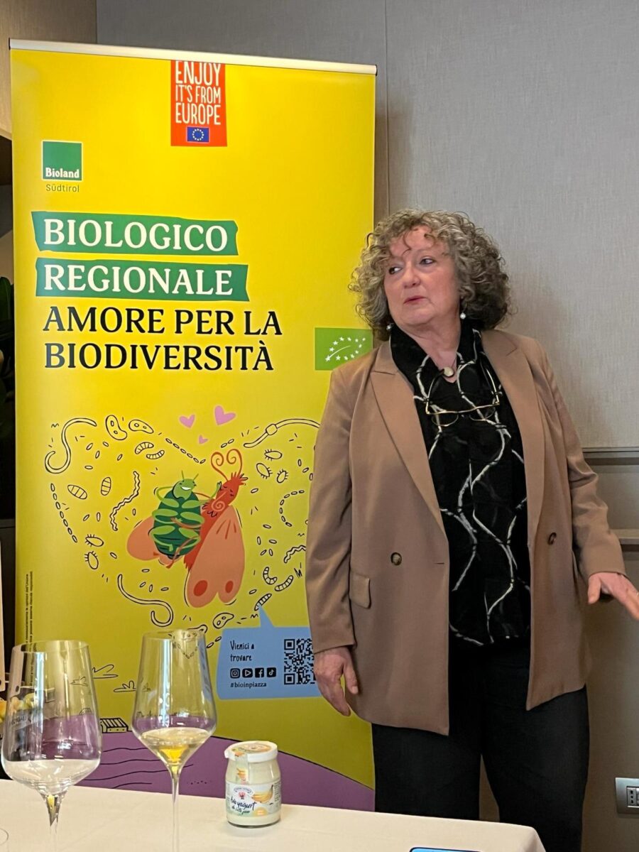 “Biologico? Obiettivo 25% entro il ’27. Ma bisogna convertire gli agricoltori”