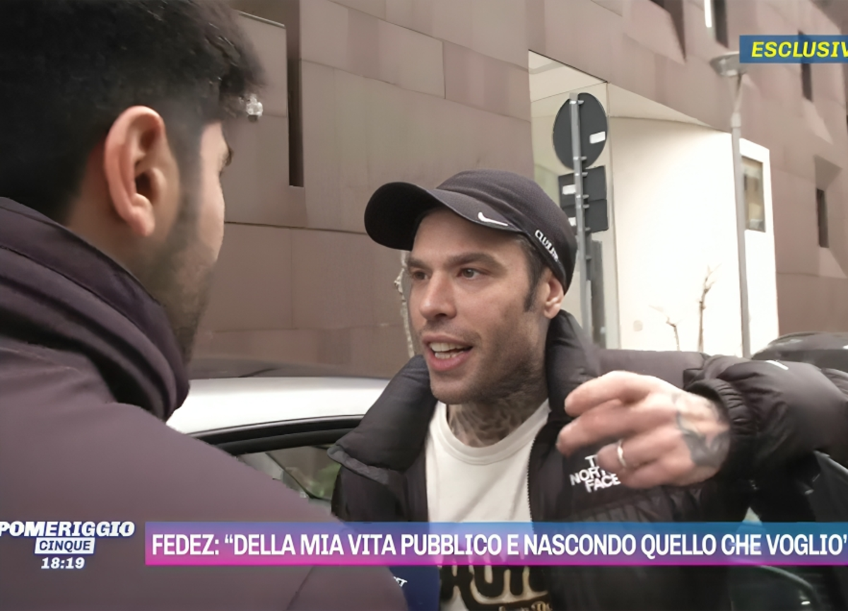 Dossieraggio, Fedez: “I pm non hanno un c***o da fare in questo Paese” Dossieraggio, Fedez: “I pm non hanno un c***o da fare in questo Paese”