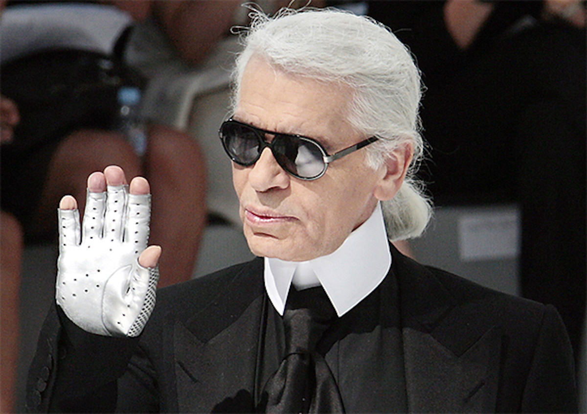 Lagerfeld, all’asta l’atelier di Parigi: prezzo di partenza 5,3 milioni Lagerfeld, all’asta l’atelier di Parigi: prezzo di partenza 5,3 milioni
