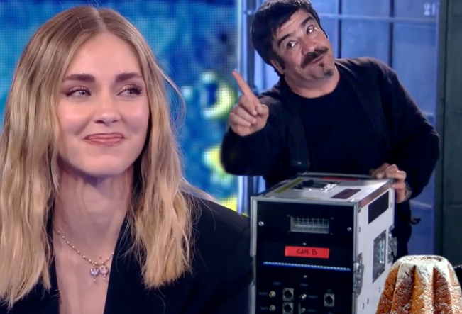 La vera intervista di Chiara Ferragni con Renè Ferretti: video La vera intervista di Chiara Ferragni con Renè Ferretti: video