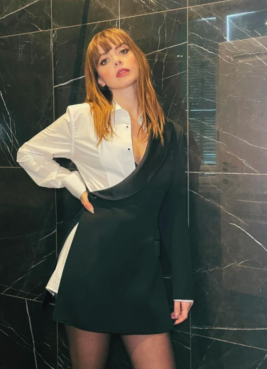 Tutti pazzi per il fenomeno Annalisa: dopo Sanremo ecco quanto guadagna Tutti pazzi per il fenomeno Annalisa: dopo Sanremo ecco quanto guadagna