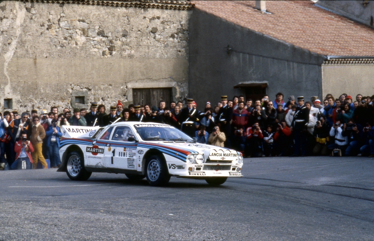 Lancia vs Audi: la leggendaria sfida del 1983 nel film ‘Race for Glory’ Lancia vs Audi: la leggendaria sfida del 1983 nel film ‘Race for Glory’
