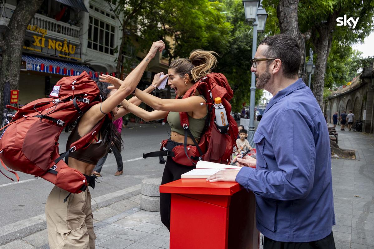 Ascolti tv, Pechino Express 2024 al miglior debutto di sempre. La prima eliminazione…