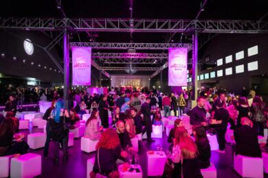 Chi ha vinto i Webboh Awards 2024? Ecco i premi alle star del web. Standing ovation ai Ricchi e Poveri (VIDEO)