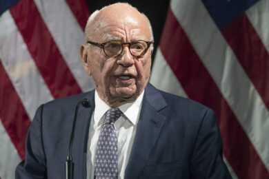 Murdoch si sposa con una russa: è la quinta volta, a 92 anni e con 13 nipoti