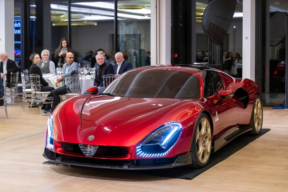 Alfa Romeo 33 Stradale vince il Design Trophy di Automobile Magazine Alfa Romeo 33 Stradale vince il Design Trophy di Automobile Magazine