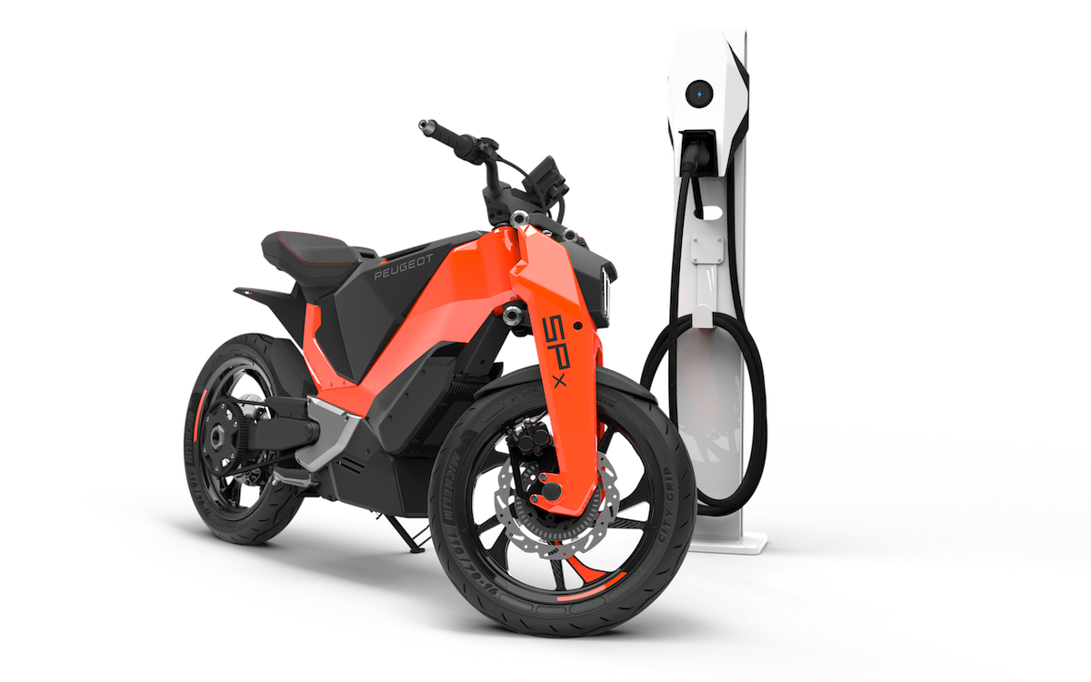 Peugeot SPx: rivoluzione elettrica nel segno della libertà Peugeot SPx: rivoluzione elettrica nel segno della libertà