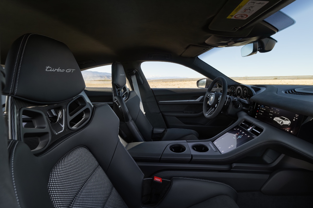 Porsche Taycan Turbo GT,  tempi record a Laguna Seca e Nürburgring