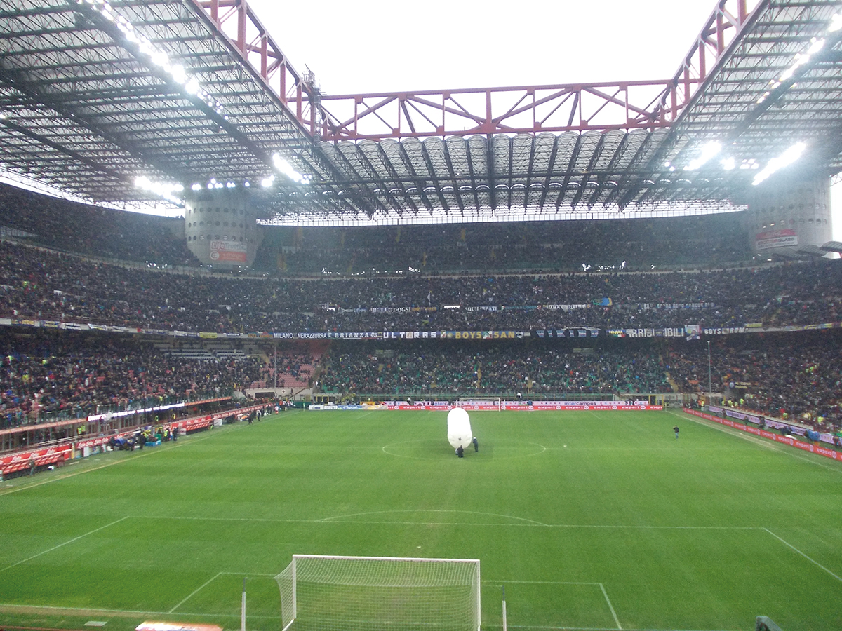 Inter-Napoli domenica 17 marzo: San Siro vietato ai residenti in Campania Inter-Napoli domenica 17 marzo: San Siro vietato ai residenti in Campania