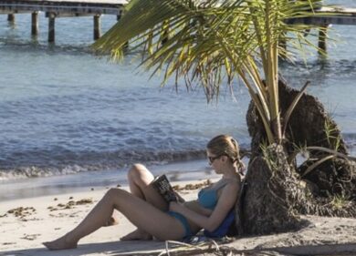 Spiagge, acqua potabile obbligatoria per le docce. I balneari: “Non apriamo”