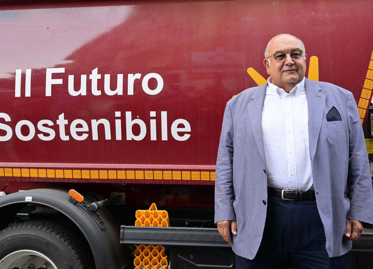 Rifiuti, bugie e promesse: l’affare su Roma trasforma la monnezza in oro Rifiuti, bugie e promesse: l’affare su Roma trasforma la monnezza in oro