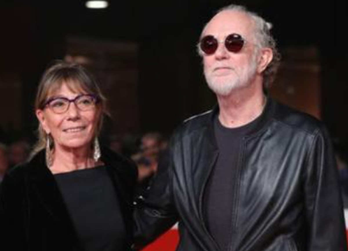 Checco Zalone al piano accompagna De Gregori. Solo a Roma e solo a Caracalla Checco Zalone al piano accompagna De Gregori. Solo a Roma e solo a Caracalla