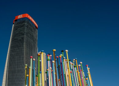 Generali da record: utile a 3,57 miliardi e il titolo corre in Borsa