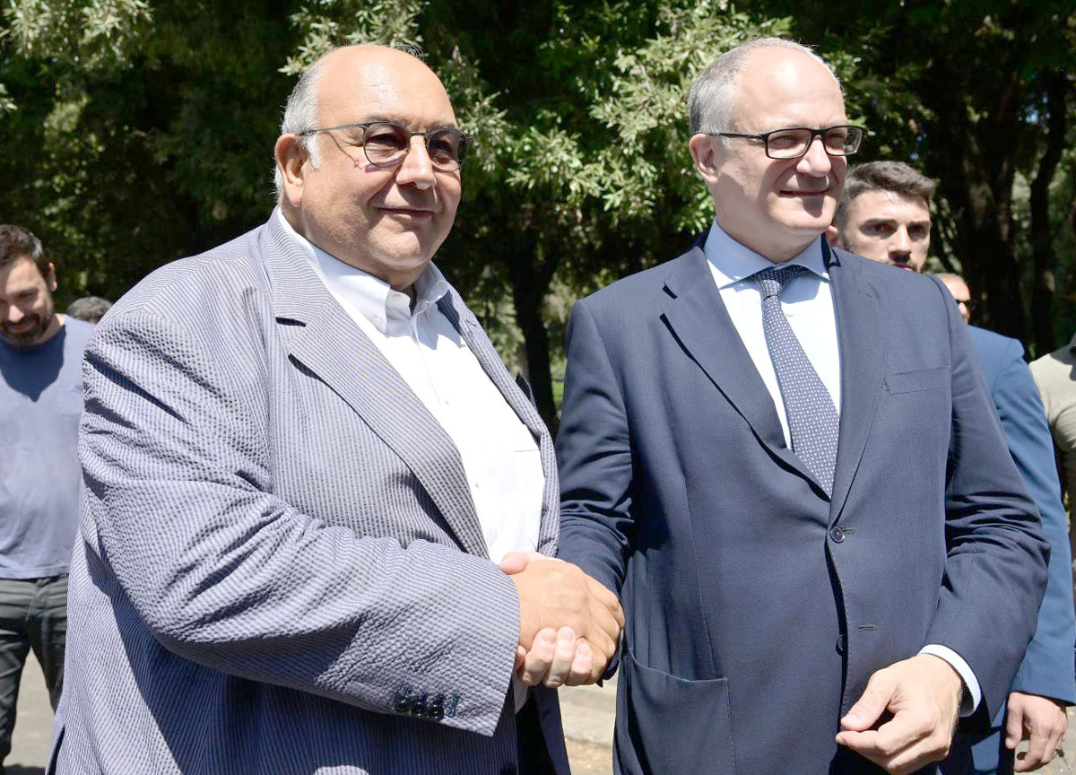 Rifiuti, bugie e promesse: l’affare su Roma trasforma la monnezza in oro Rifiuti, bugie e promesse: l’affare su Roma trasforma la monnezza in oro