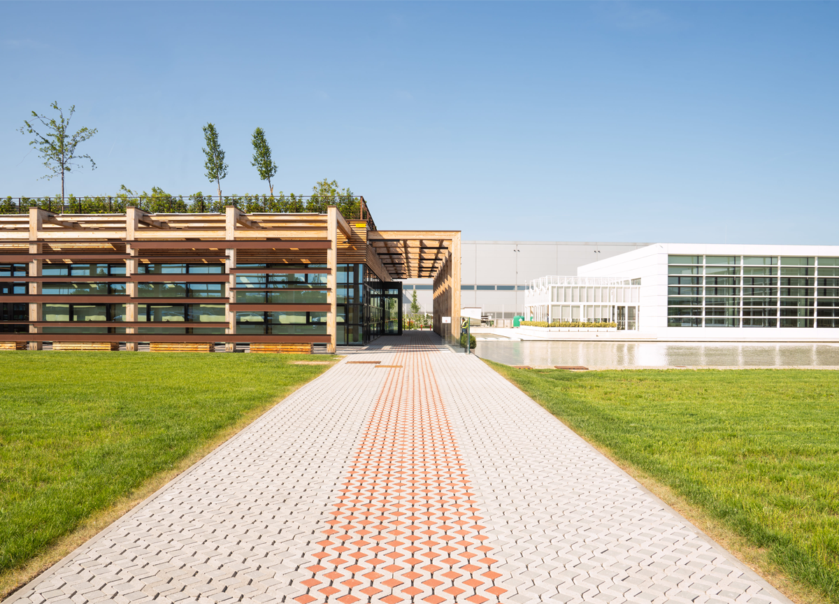 Philip Morris, al via la 2ª edizione dell’hackathon “Women Shape the Future” Philip Morris, al via la 2ª edizione dell’hackathon “Women Shape the Future”