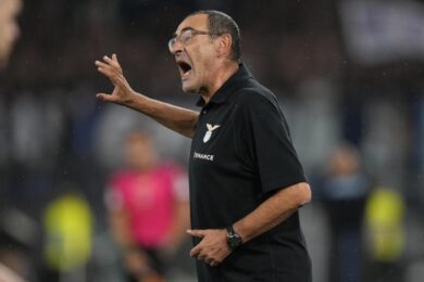 Clamoroso alla Lazio, Maurizio Sarri si è dimesso. Al suo posto…