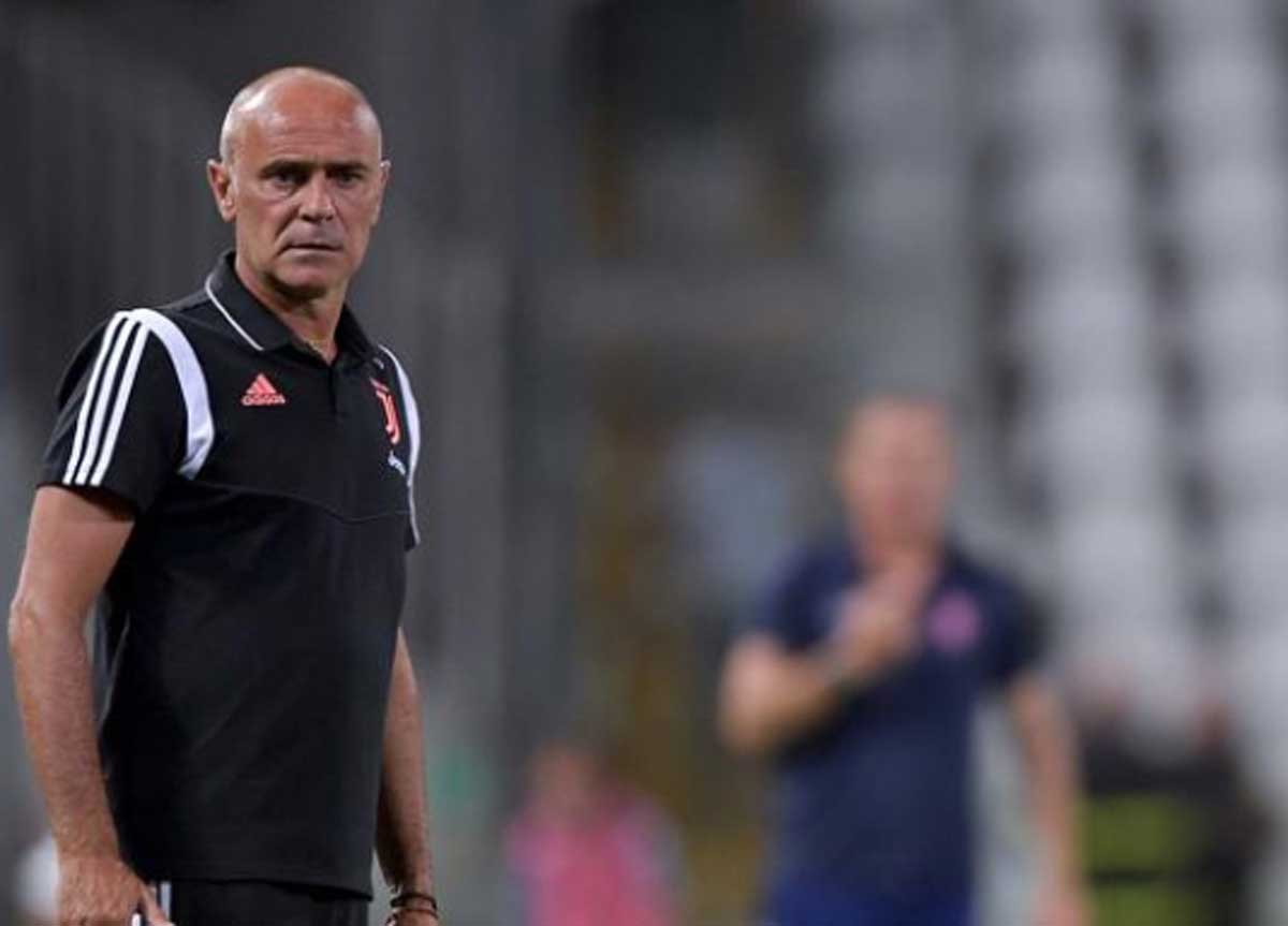 Chi è e come gioca Martusciello: il nuovo allenatore della Lazio cambia tutto Chi è e come gioca Martusciello: il nuovo allenatore della Lazio cambia tutto